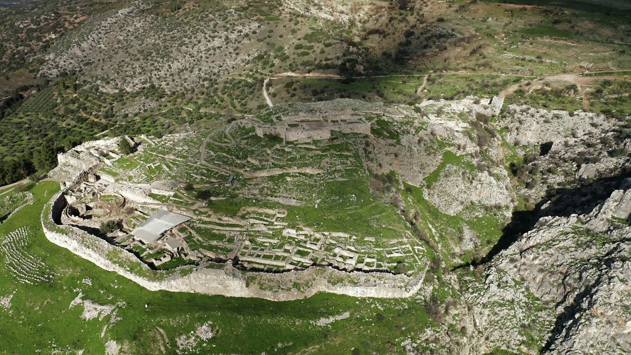 迈锡尼考古遗址的鸟瞰图视频下载