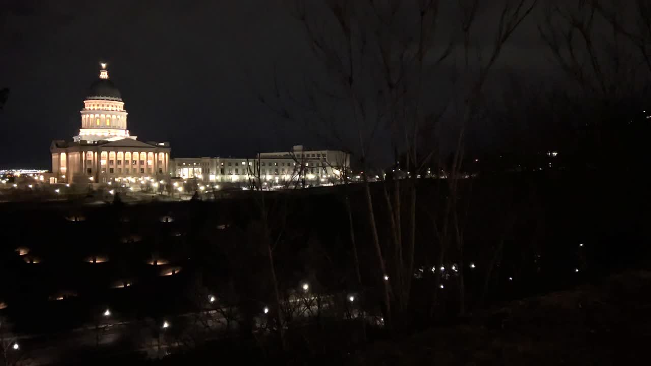 晚上的犹他州国会大厦视频下载
