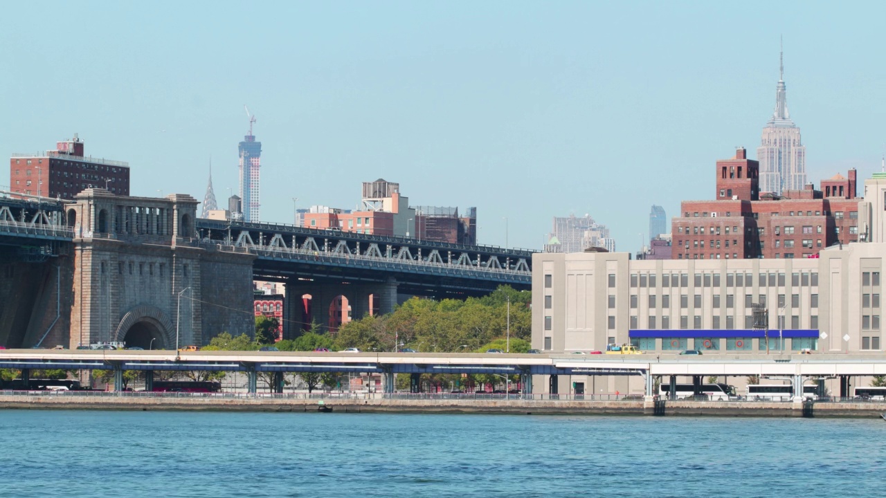 曼哈顿布鲁克林大桥的一部分，4k时间间隔的纽约市视频素材