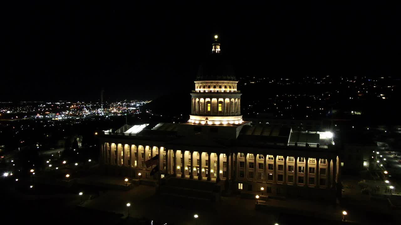 晚上的犹他州国会大厦视频下载
