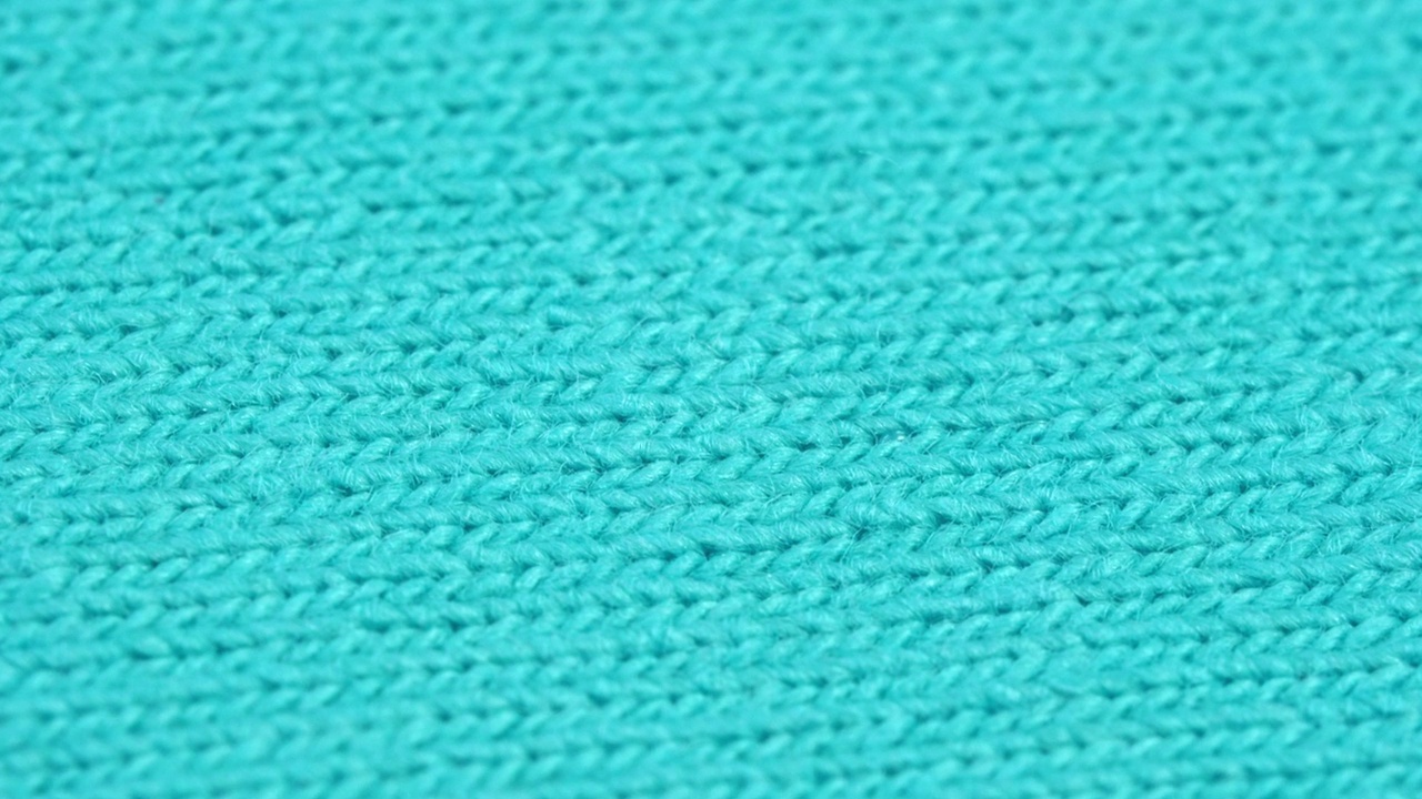 纺织底色-蓝色棉涤纶织物。微距拍摄视频下载