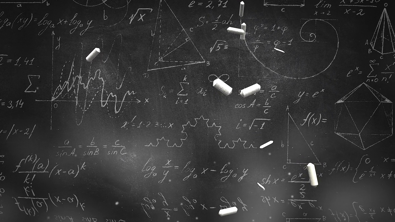 黑板上的数学公式和元素视频素材