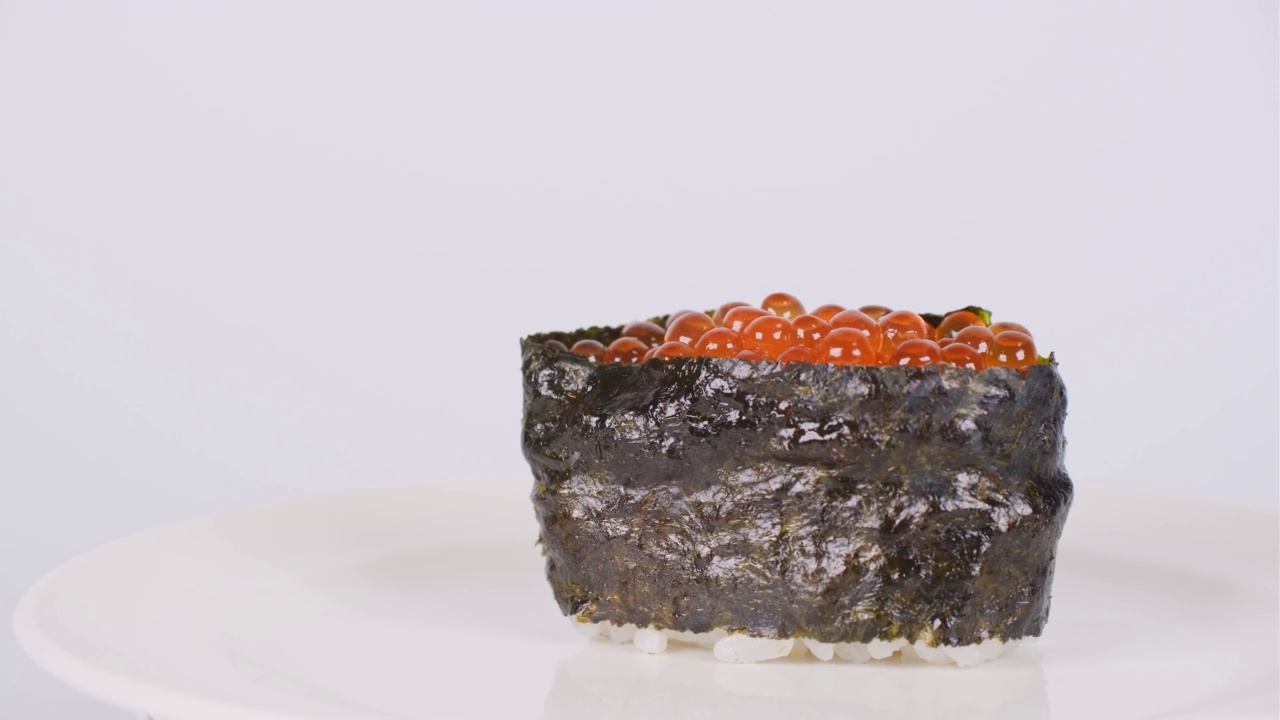 日本寿司三文鱼籽，视频剪辑视频下载