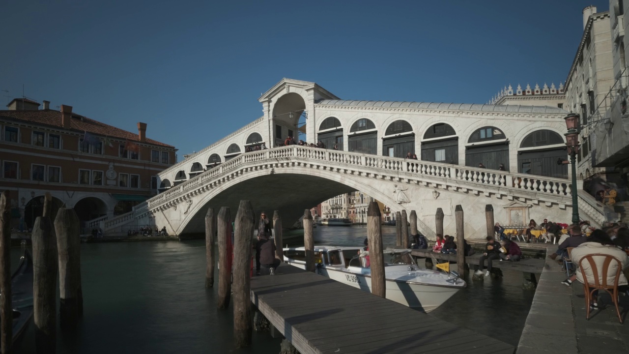 里亚托桥和大运河在威尼斯的时间流逝，威尼斯视频素材