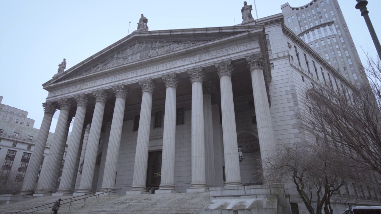 瑟古德·马歇尔美国法院在纽约曼哈顿下城视频素材