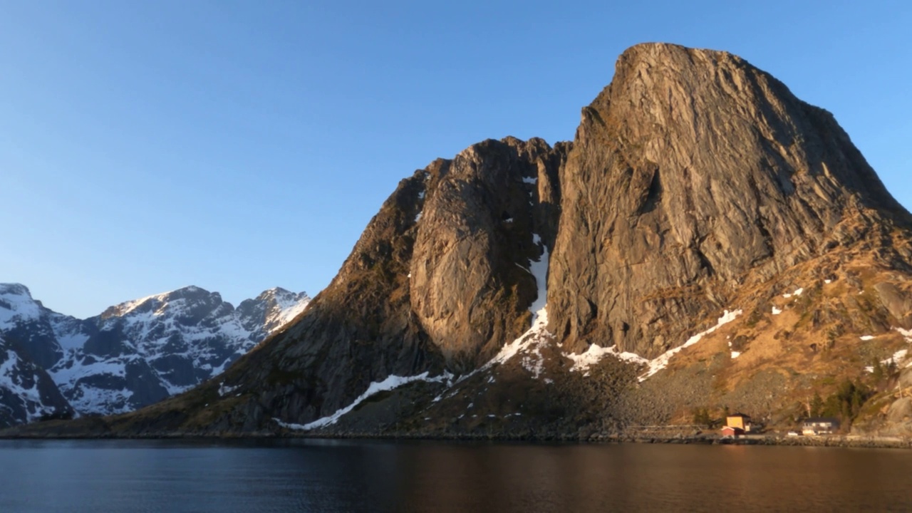 挪威罗浮敦群岛的汉努伊山脉视频素材