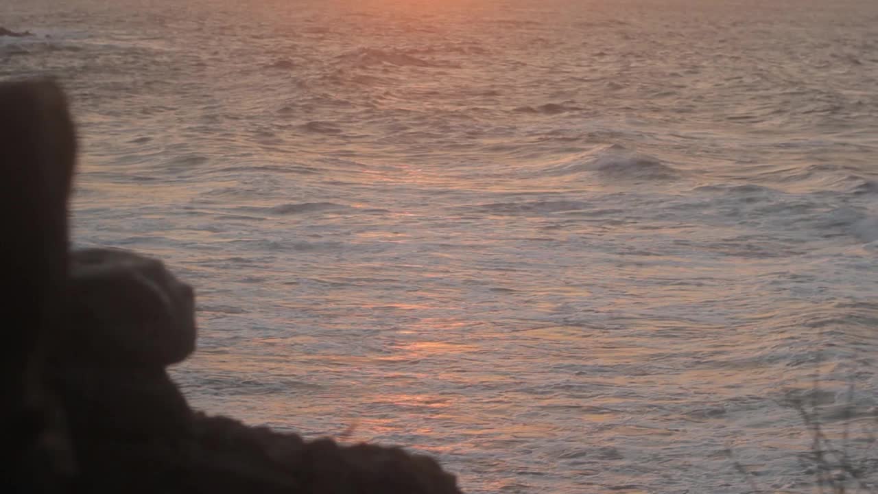 海上的日落。海景。索佐波尔。保加利亚视频素材