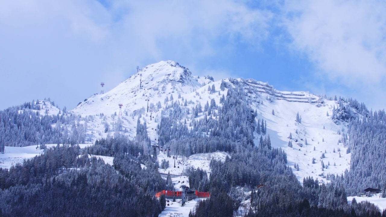 冬天的奥地利阿尔卑斯山脉视频下载