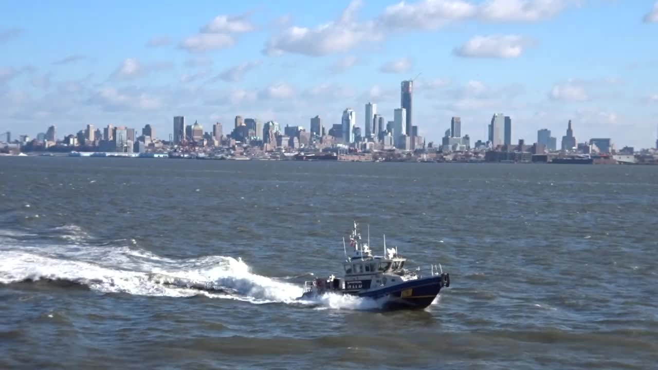 纽约警察局的船视频素材
