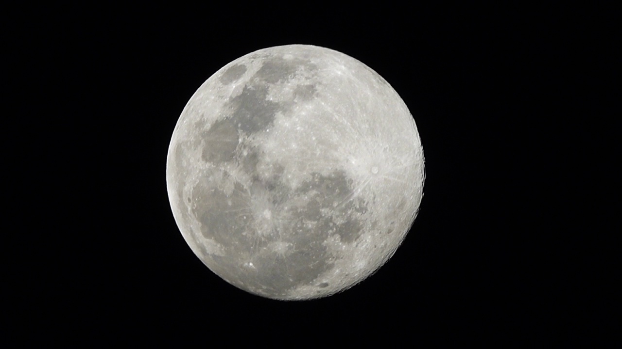 夜晚的超级月亮视频下载