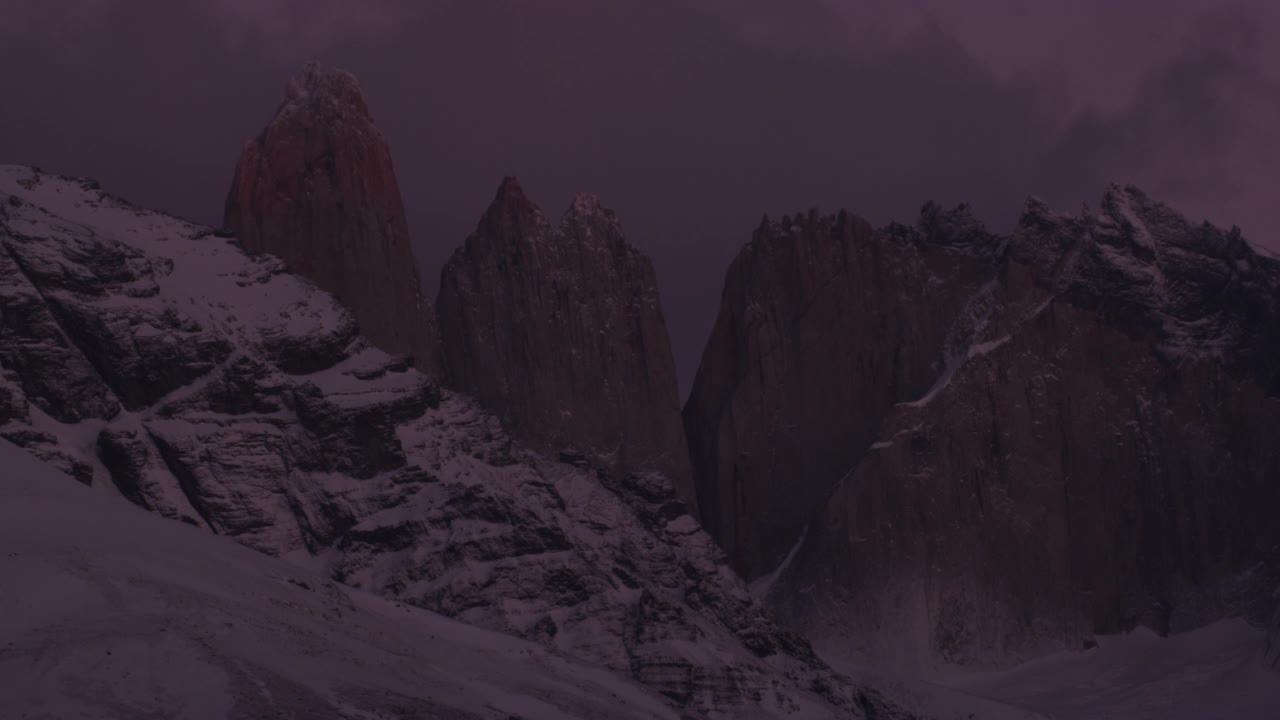 安第斯山脉的日出美景视频下载