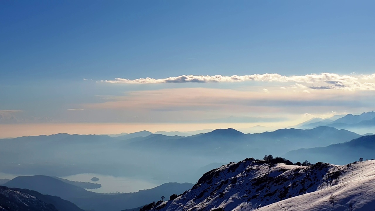意大利阿尔卑斯山脉白雪皑皑的风景视频素材