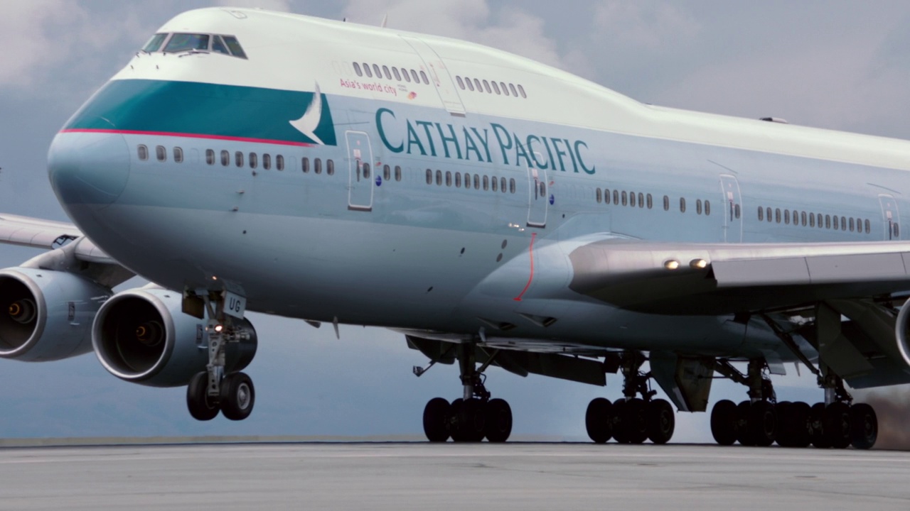 MS PAN国泰航空波音747在旧金山降落视频素材
