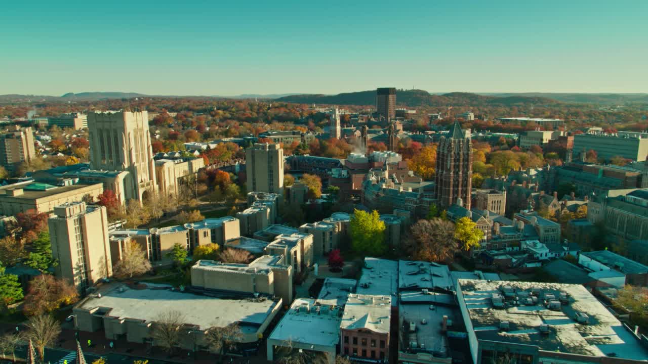 航拍的耶鲁大学体育馆和宿舍在纽黑文，康涅狄格州视频素材