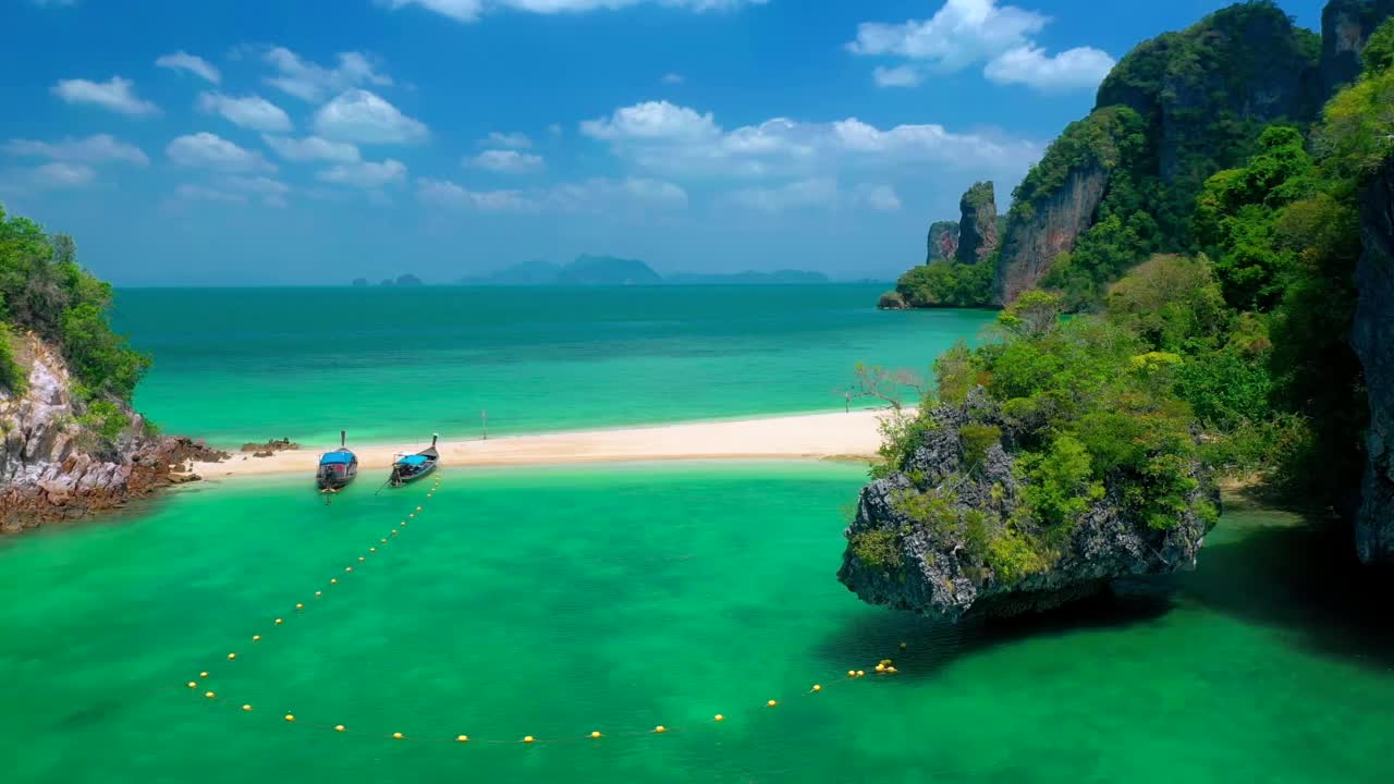 著名潜水胜地，安达曼海，甲米，普吉岛，梦幻泰国，亚洲美丽旅游胜地，夏日户外度假之旅。视频素材