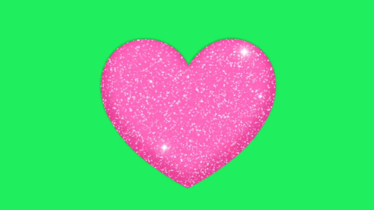 动画粉红色的心形状浮动在绿色的背景。视频素材