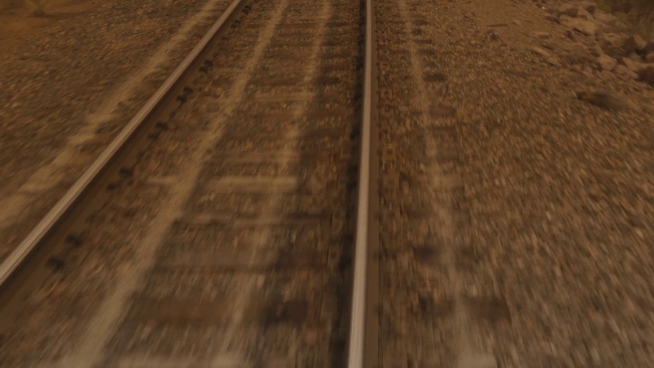 铁路轨道跟踪镜头视频下载
