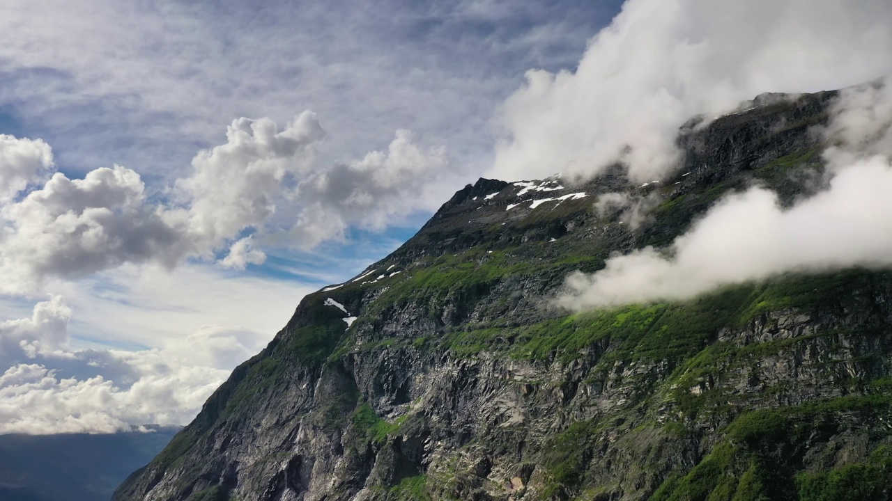 山云顶观山水。美丽的自然挪威自然景观视频素材