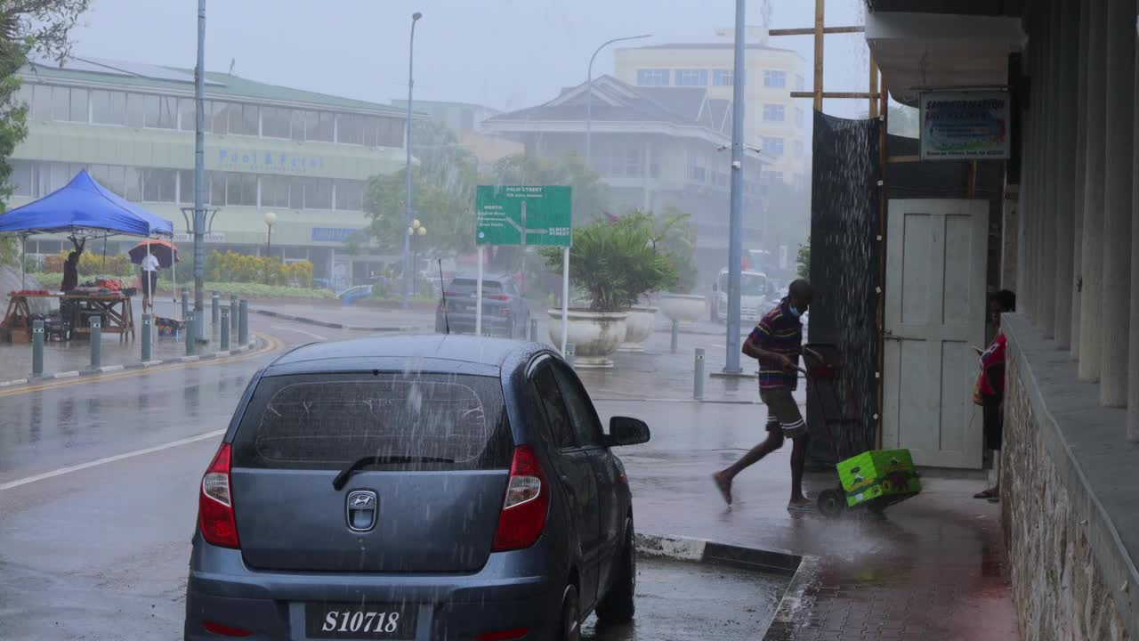 塞舌尔首都的雨季视频素材