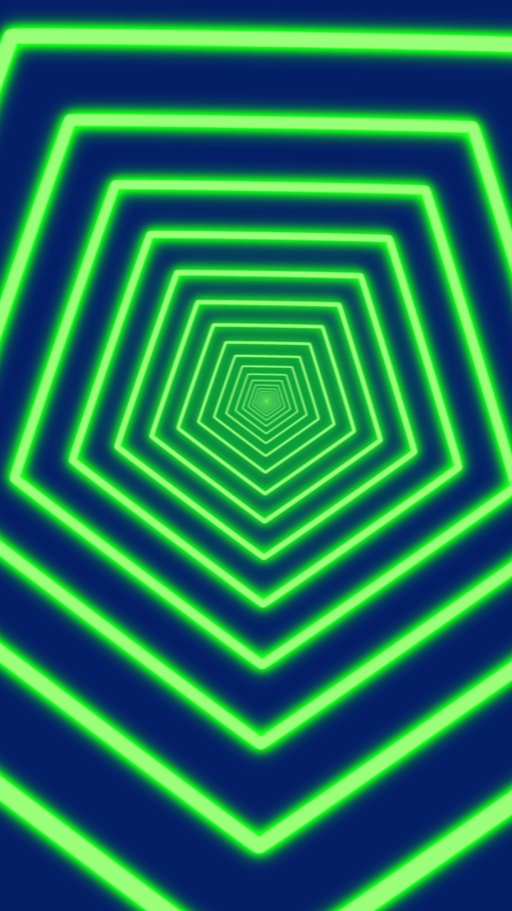 摘要数字霓虹灯五角形隧道背景。垂直4K模糊未来主义闪闪发光的动画图案，前进与深蓝色和酸性绿色的技术和网络概念视频素材