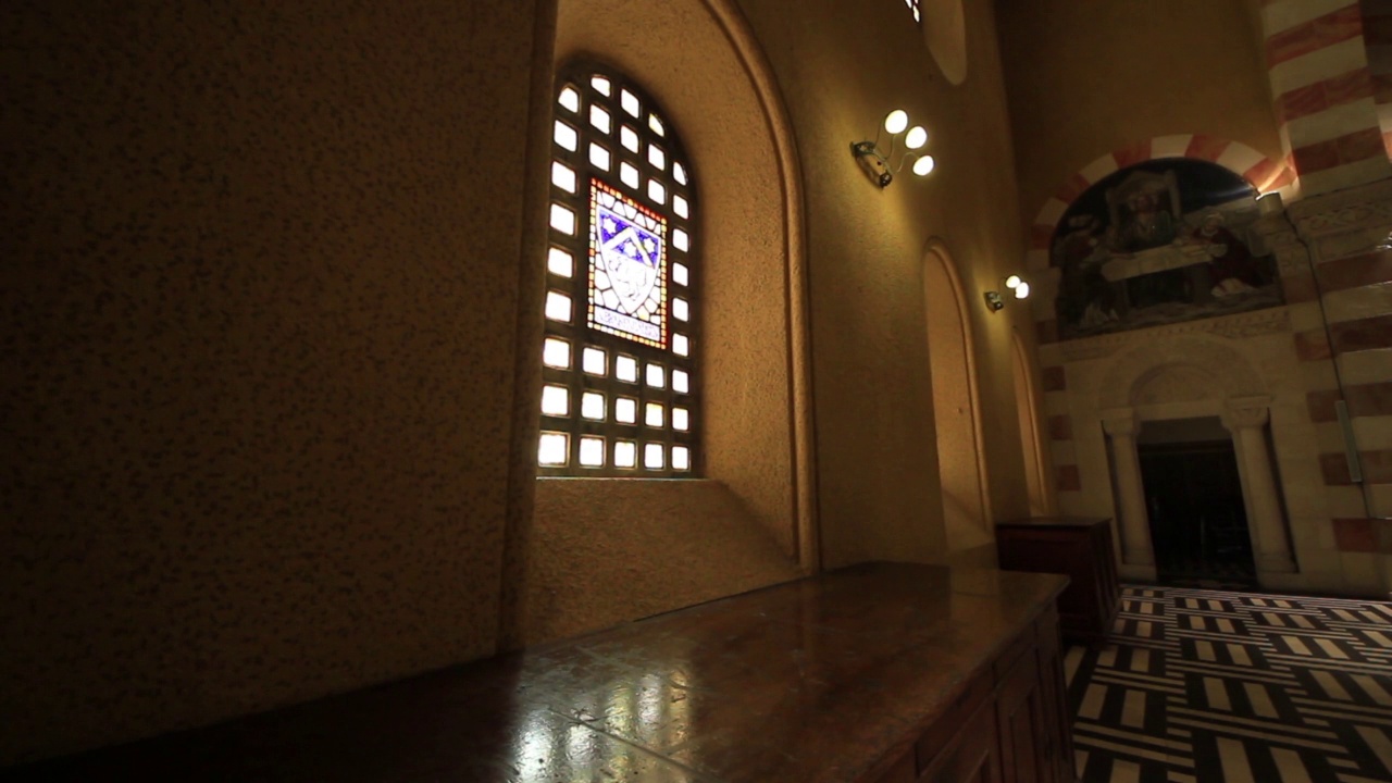 以色列耶路撒冷老城教堂内视频素材