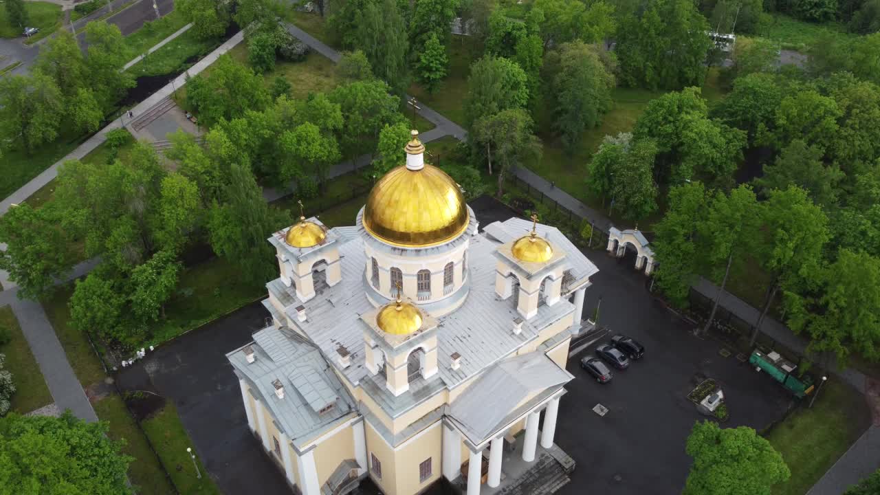 亚历山大涅夫斯基大教堂，彼得罗扎沃茨克，俄罗斯视频下载