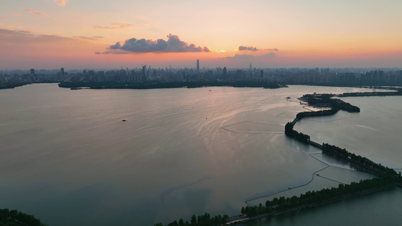 武汉东湖公园鸟瞰图，中国视频下载
