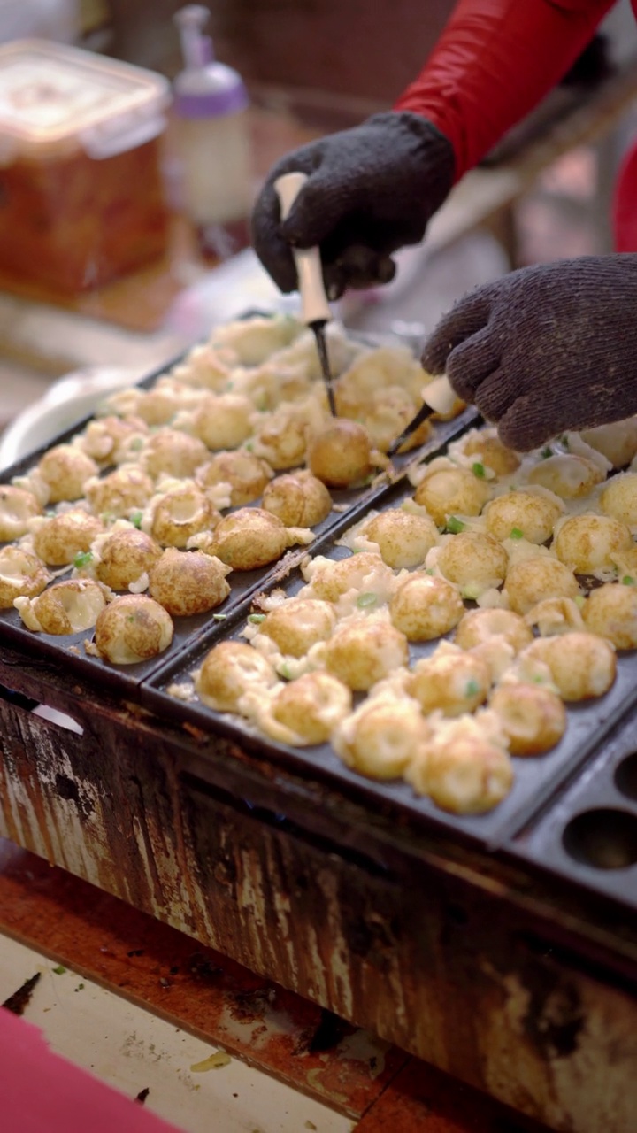 章鱼烧——日本街头小吃视频素材