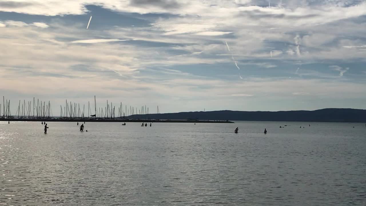 Fenyves湖巴拉顿港夏季景观水上运动高级社会匈牙利Somogy欧洲视频下载