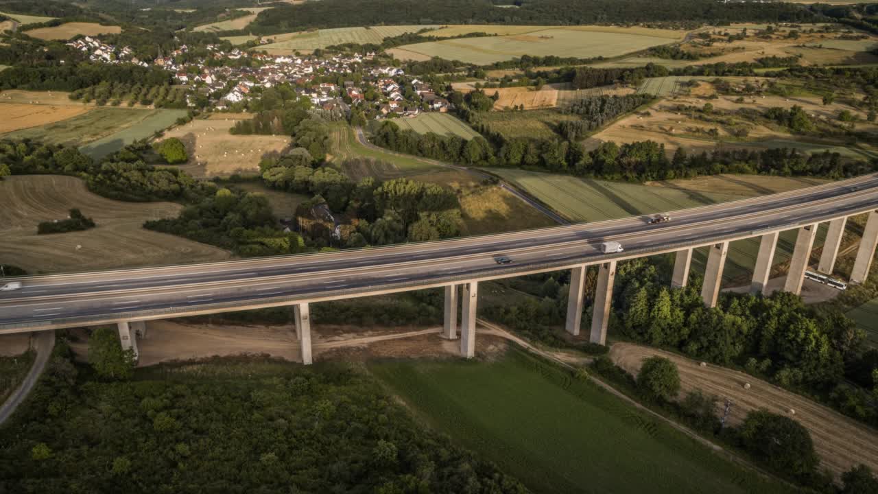 德国高速公路桥-航拍视频素材
