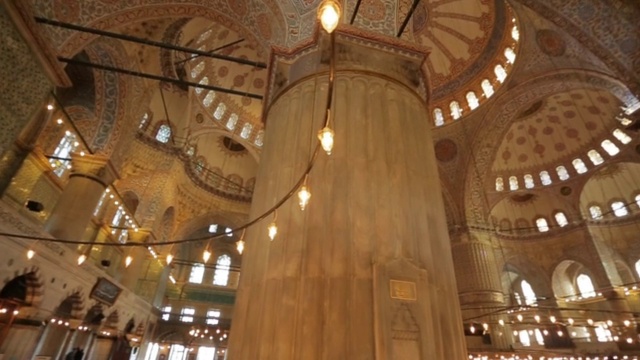 土耳其伊斯坦布尔的蓝色清真寺或苏丹艾哈迈德卡米视频下载