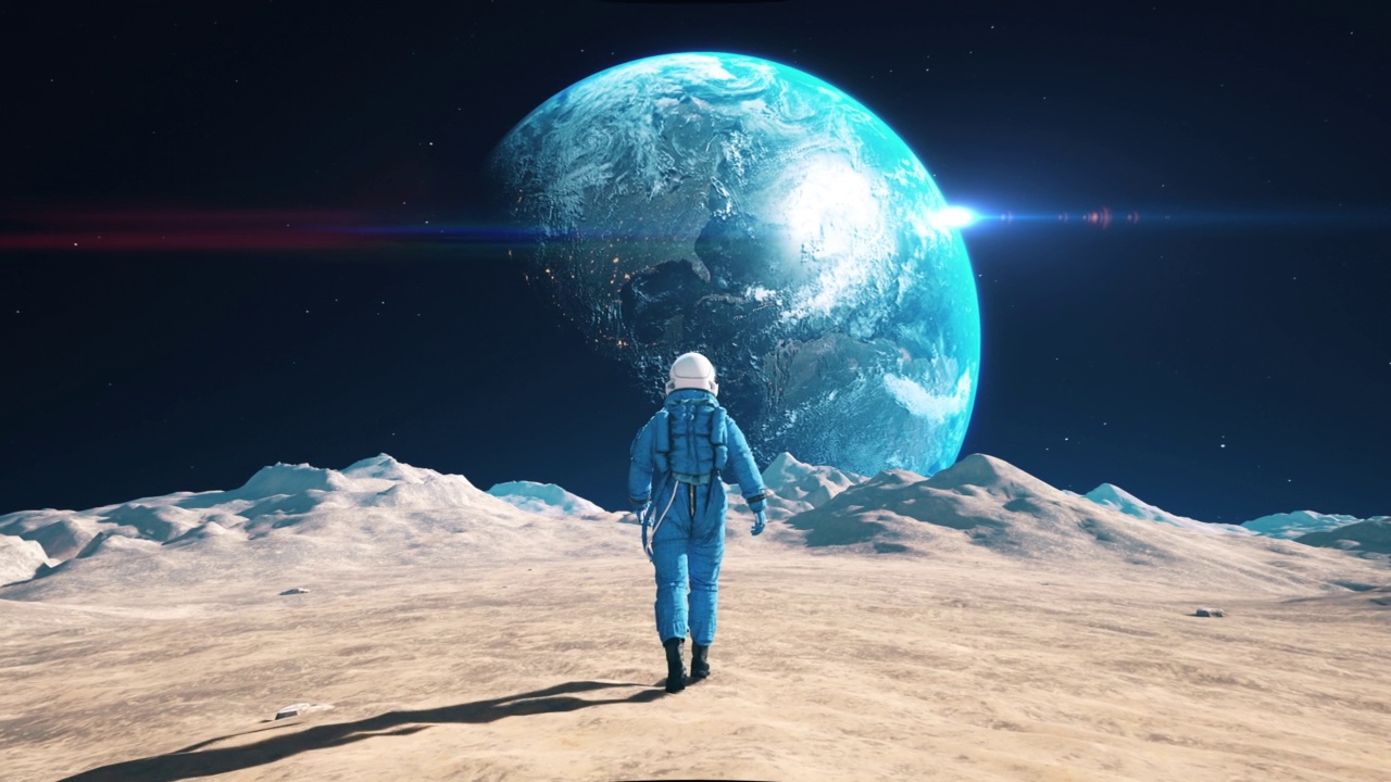 宇航员在月球上行走。蓝色星球地球可见。视频下载