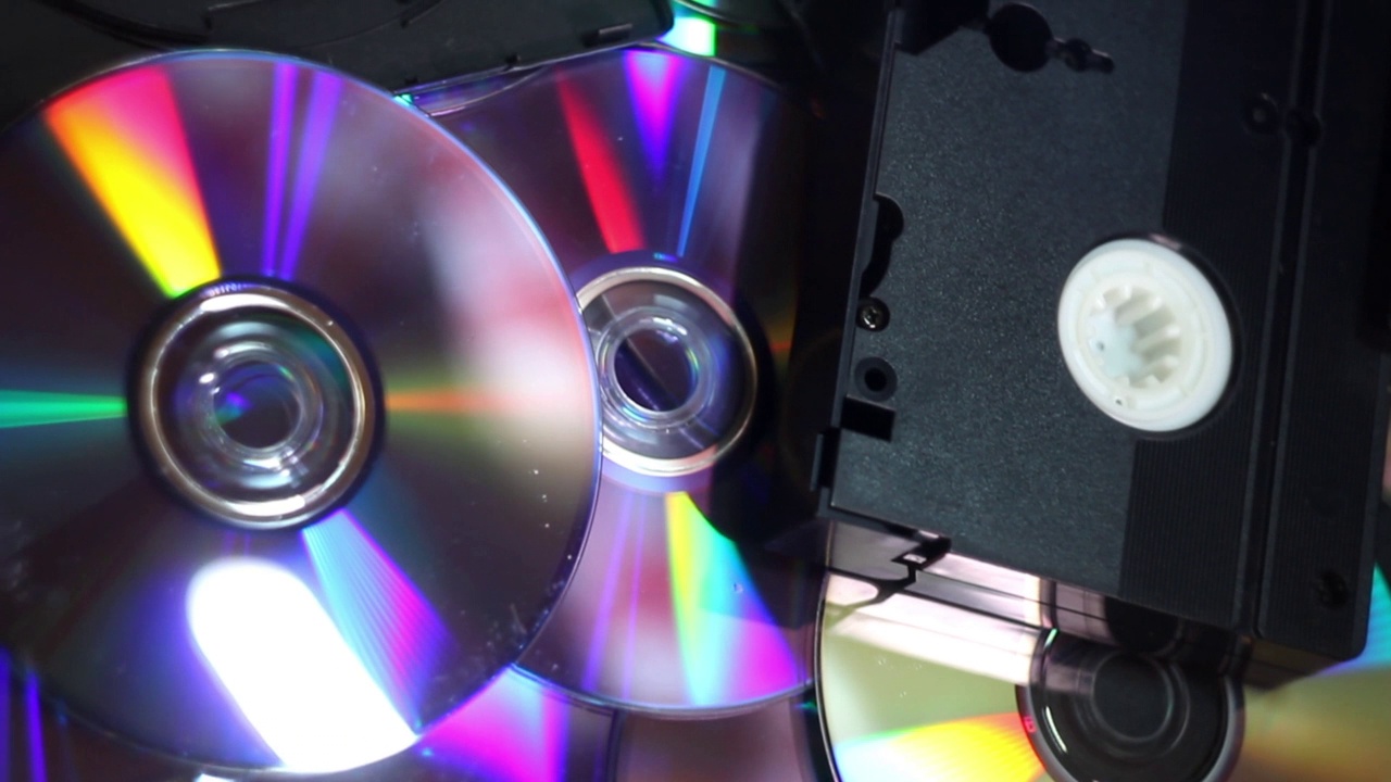 许多光盘和一些hi-8, VHS和dv-cam录像带视频下载