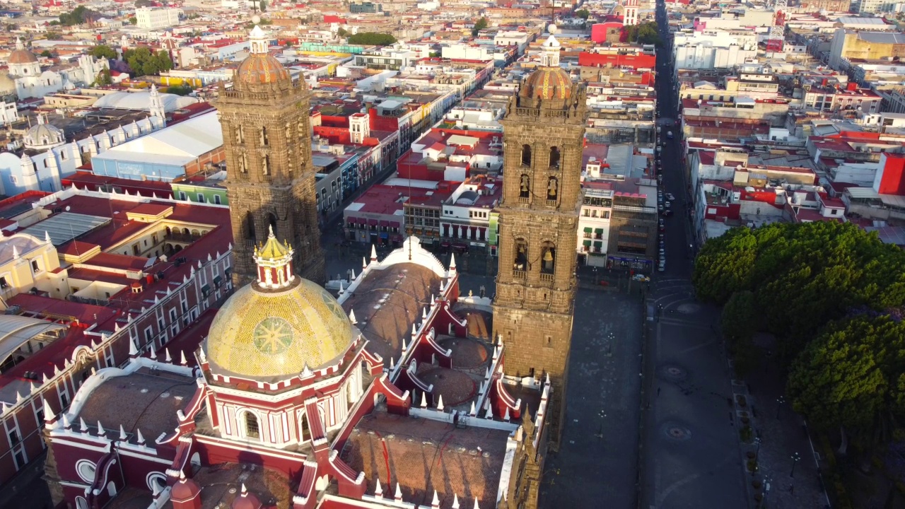 墨西哥普埃布拉市中心的清晨视频素材
