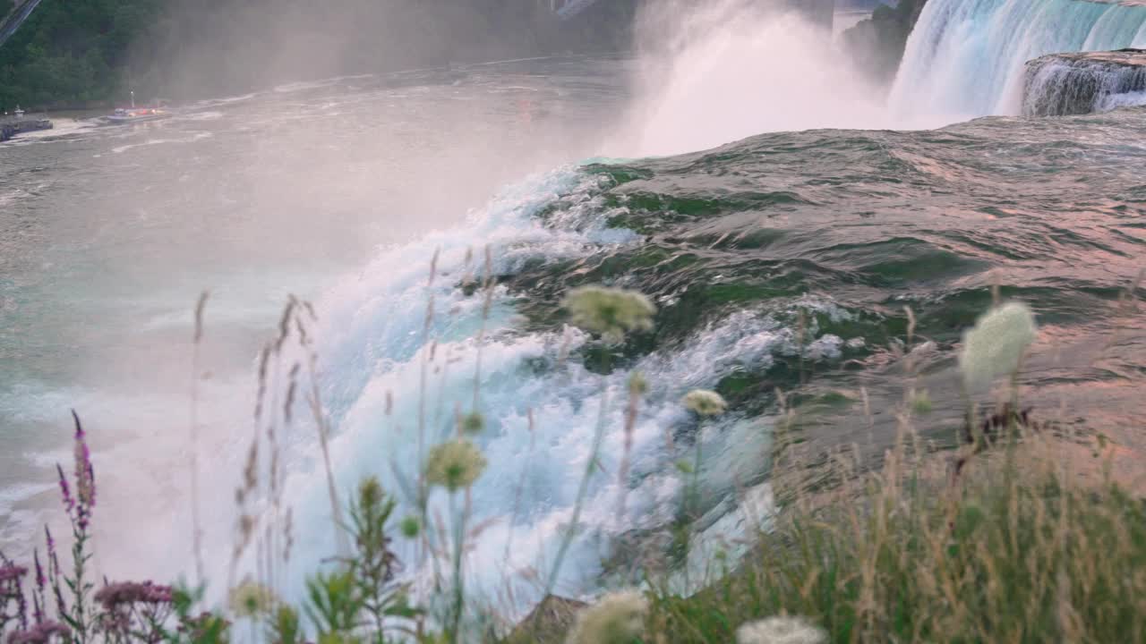 美国瀑布的水视频下载