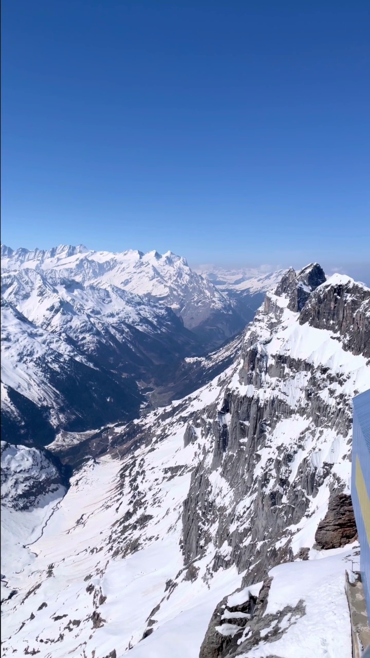阿尔卑斯山的山峰视频素材