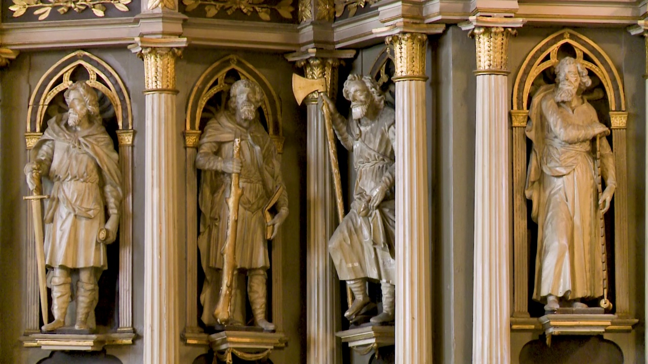 里加大教堂楼梯雕像视频素材