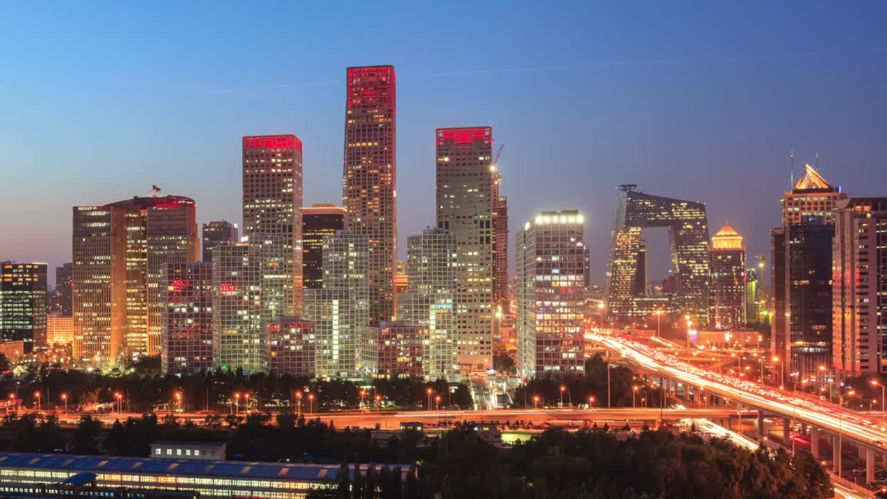 北京中央商务区(CBD)，从黄昏到夜晚，特写延时。视频素材