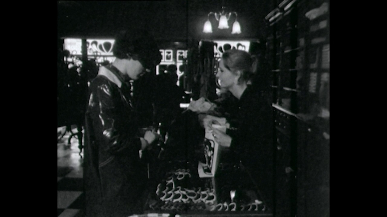 伦敦BIBA商店内的序列;1966视频下载
