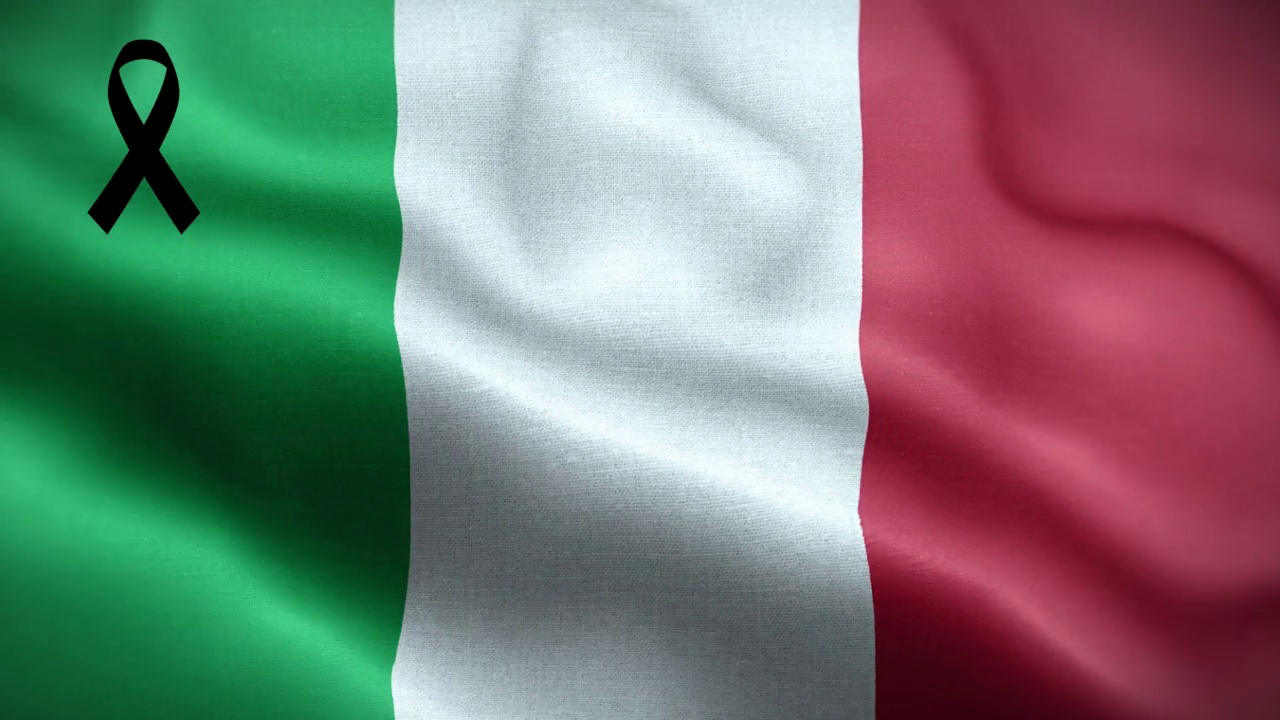 4K意大利国旗，黑丝带。意大利哀悼和觉醒日。有质感的织物图案高细节的循环。视频下载