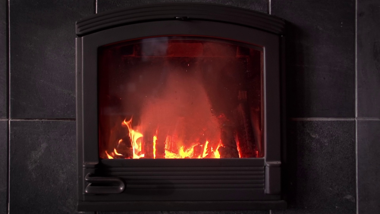 壁炉火燃烧木炉视频素材