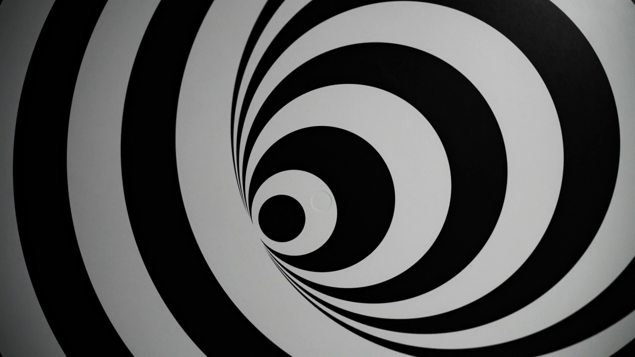 同心圆围绕着自己旋转。视频素材