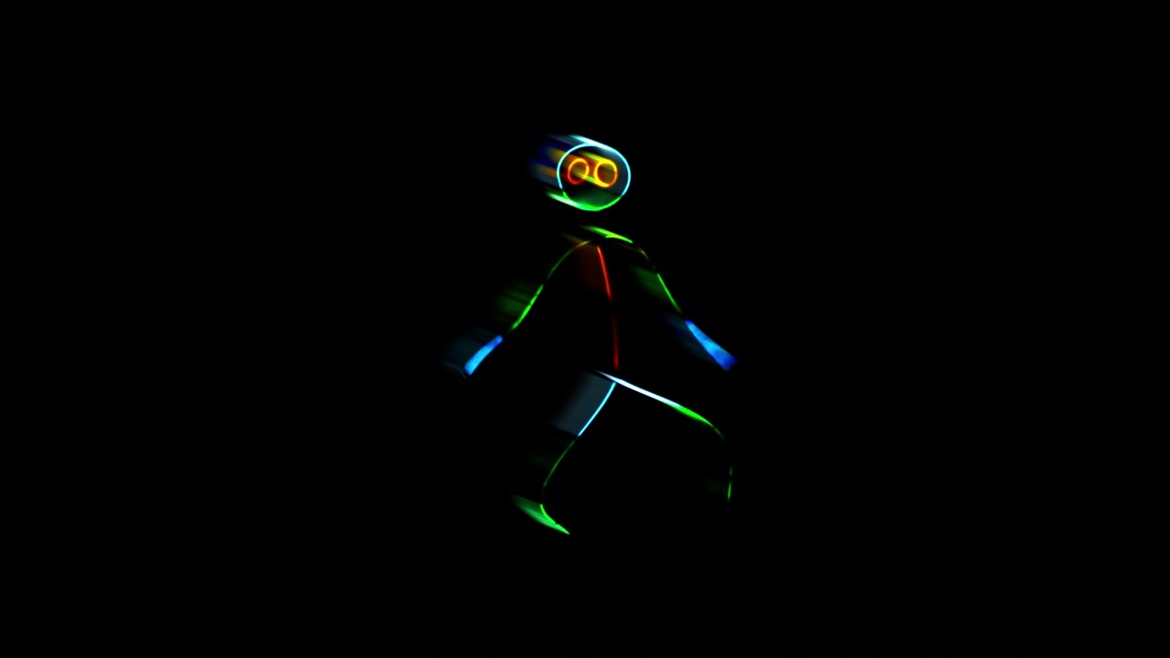 男人穿着发光的霓虹灯棒套装跳舞视频下载