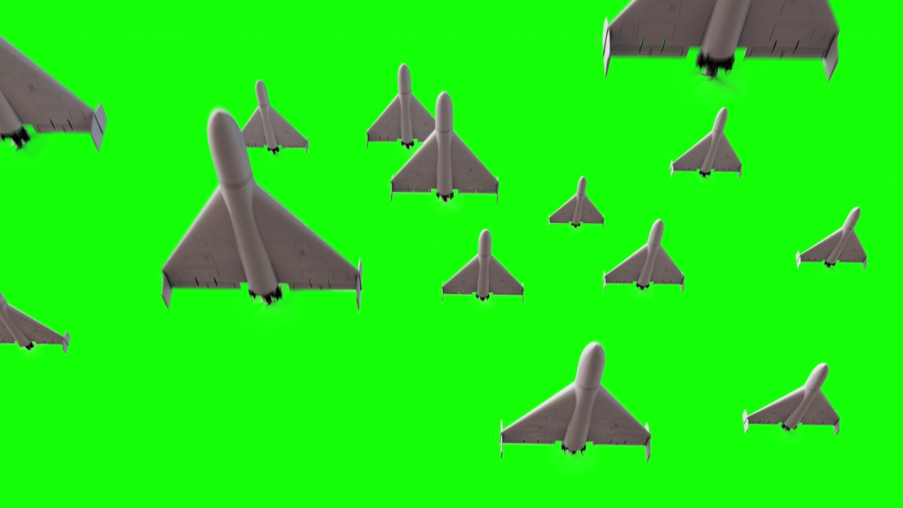 大群军用无人机神风敢死队空中突袭飞行特写3d动画。战斗无人机天竺葵云中飞和绿幕。现代军用直升机技术概念视频下载