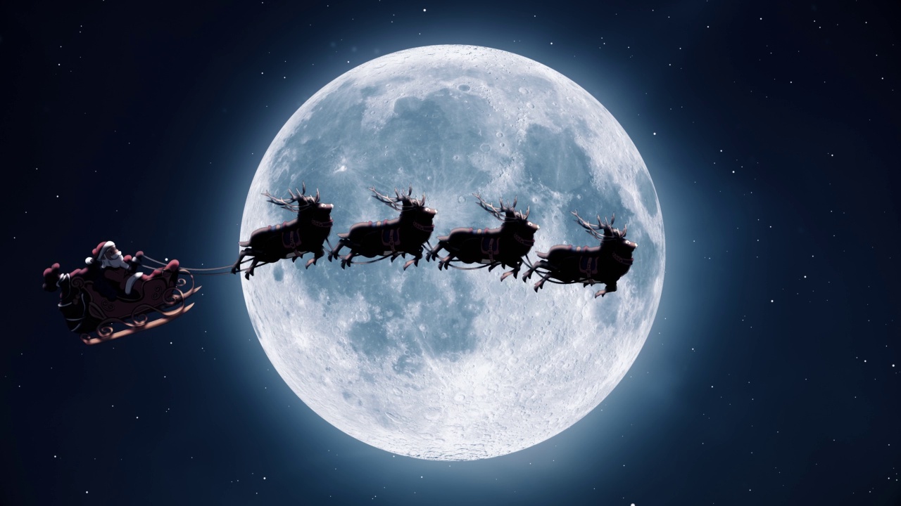 圣诞老人坐在雪橇上，背景是满月的驯鹿剪影。新年快乐的概念，礼盒，月亮，问候，动物雪橇，鹿，节日，贺卡，人物动画，插图，色度键，雪橇，圣诞快乐，视频下载