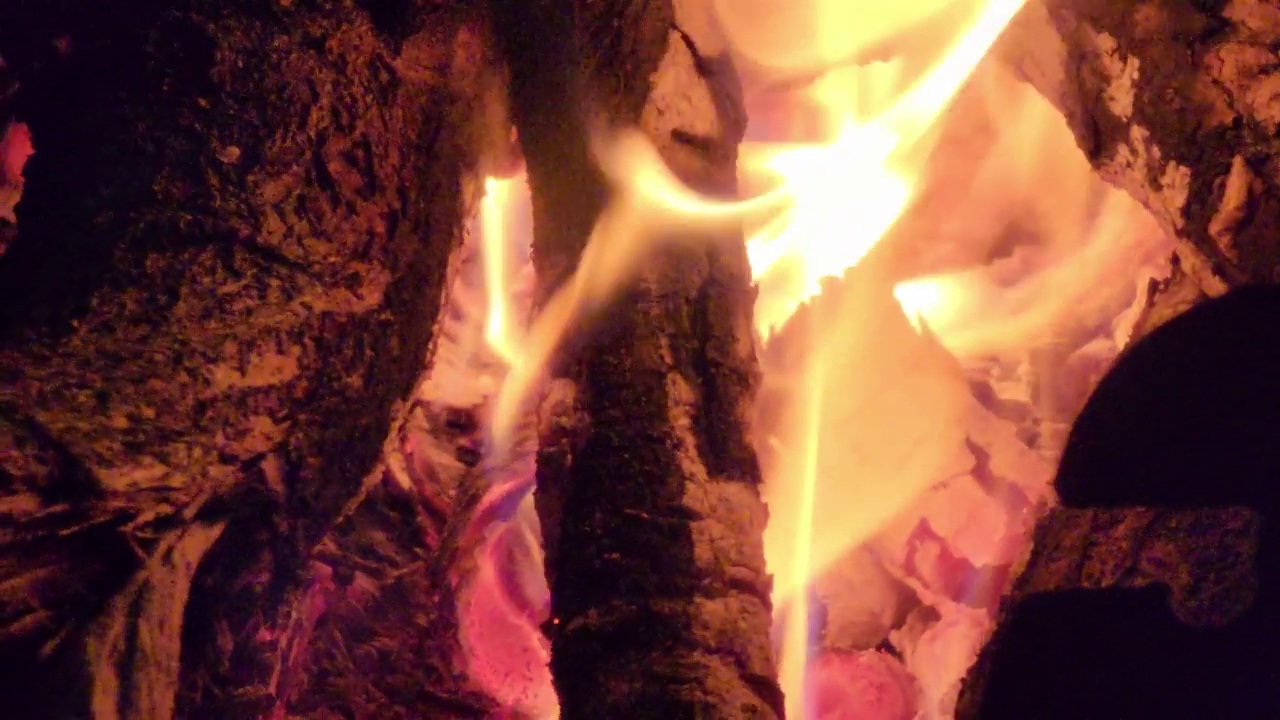 《夜景营火视频素材