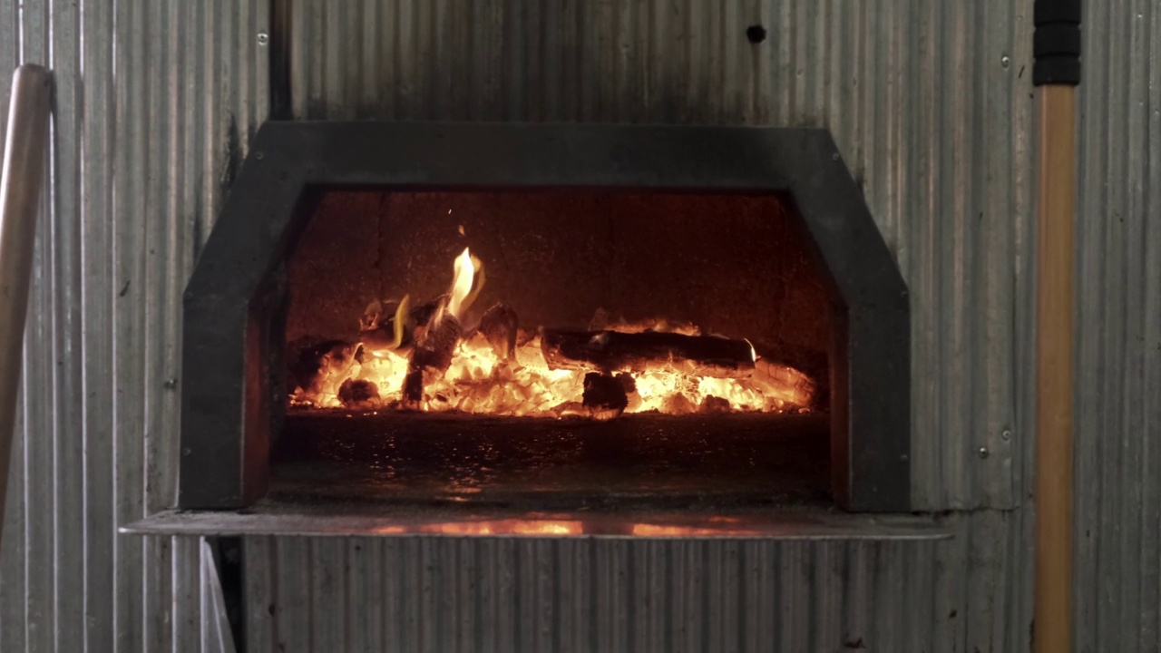 披萨店熔炉的4K镜头视频下载