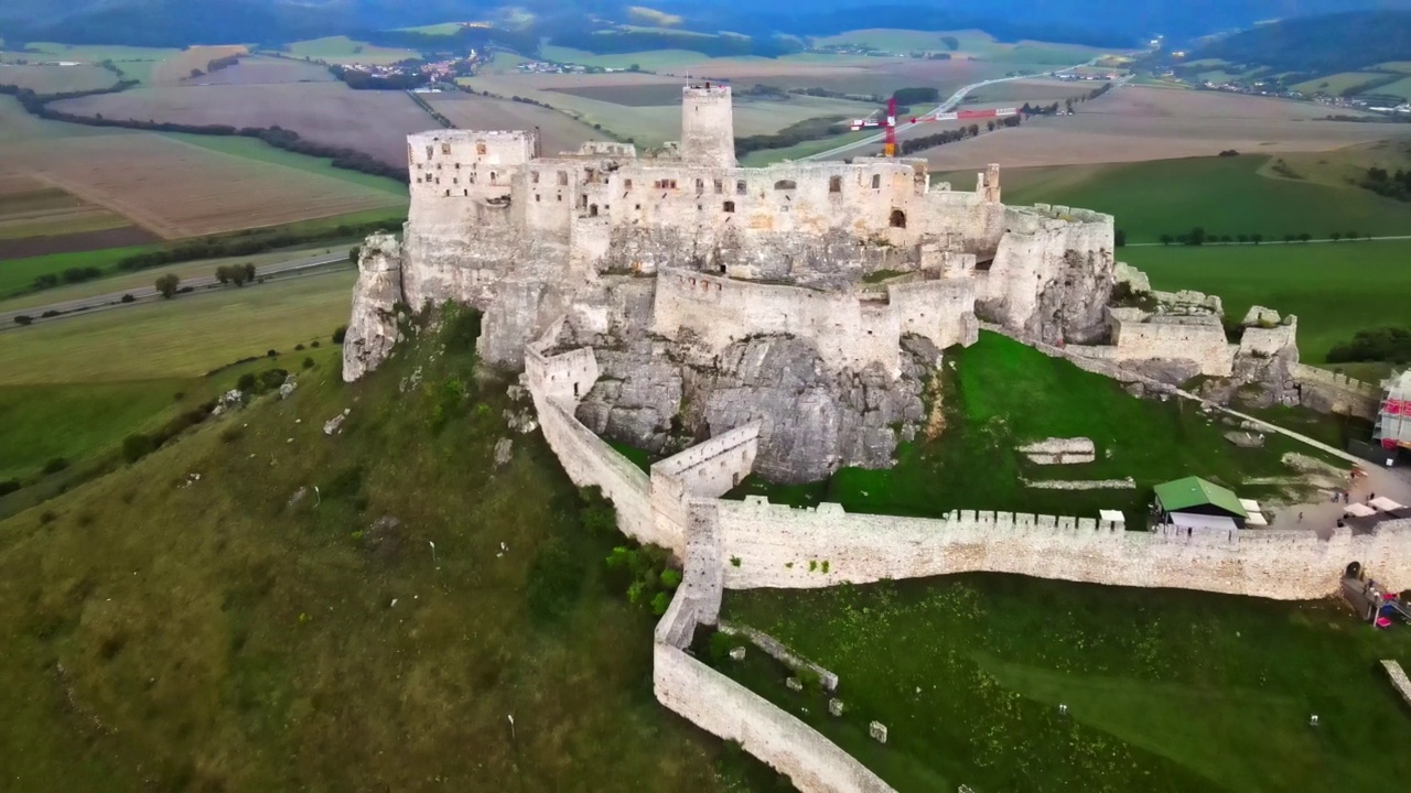 斯洛伐克泽赫拉斯皮斯城堡的4K镜头视频下载