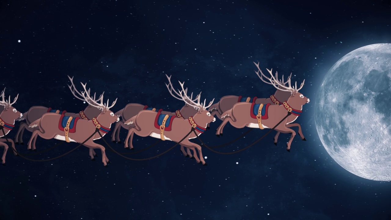圣诞老人和驯鹿飞过满月在一个空白的夜空背景。你可以把你自己的文字或标志放在视频的最后。圣诞快乐，新年，礼盒，月亮，问候，节日，插图的概念，视频下载
