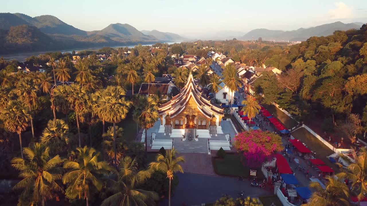 老挝琅勃拉邦的无人机航拍画面。视频下载